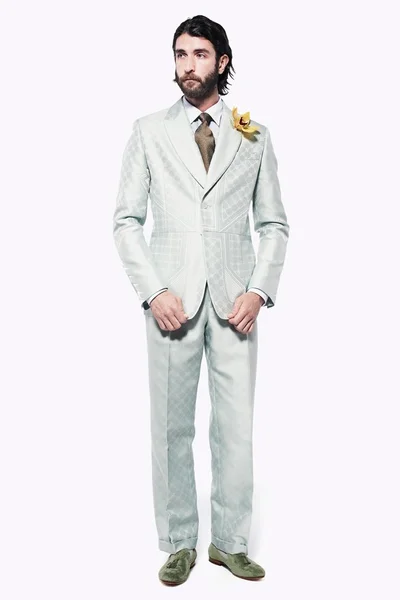 Look 32